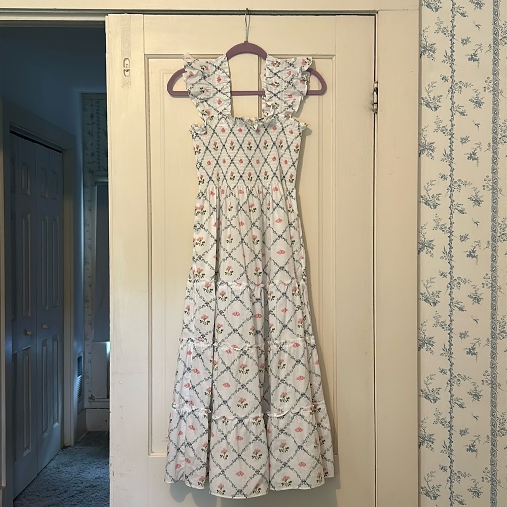 Hill House Home Ellie Nap Dress in Butterfly Trellis print. Small